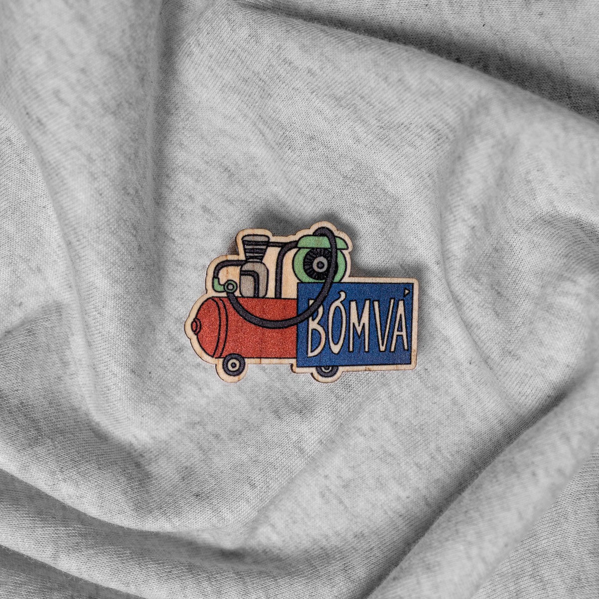 Pin Gỗ Biểu Tượng Việt Nam