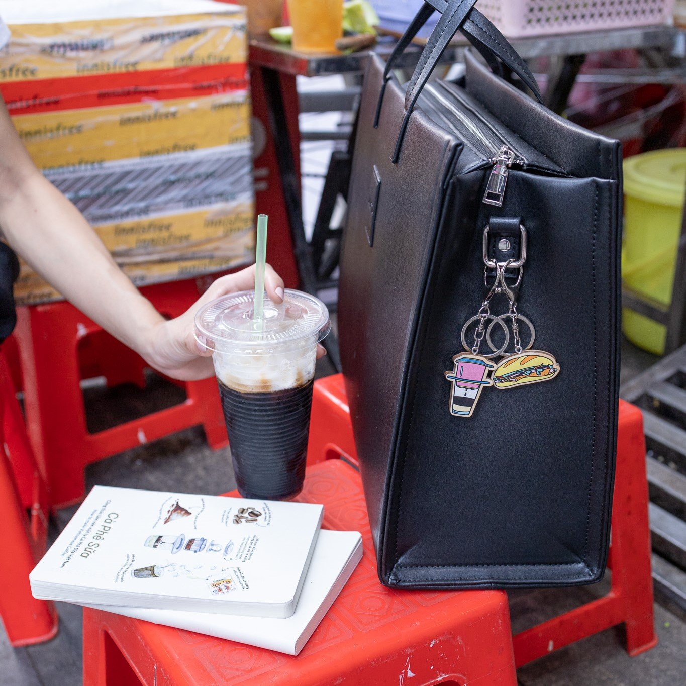 Móc Khóa Gỗ Biểu Tượng Việt Nam