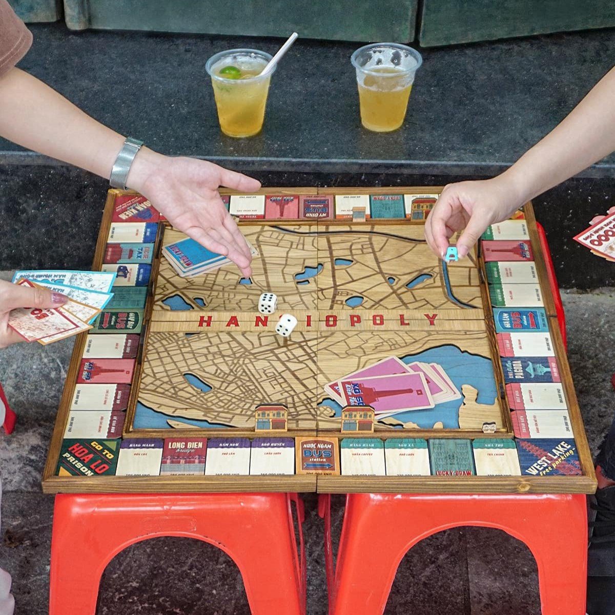 Cờ Tỷ Phú Gỗ Hà Nội - Hanoiopoly