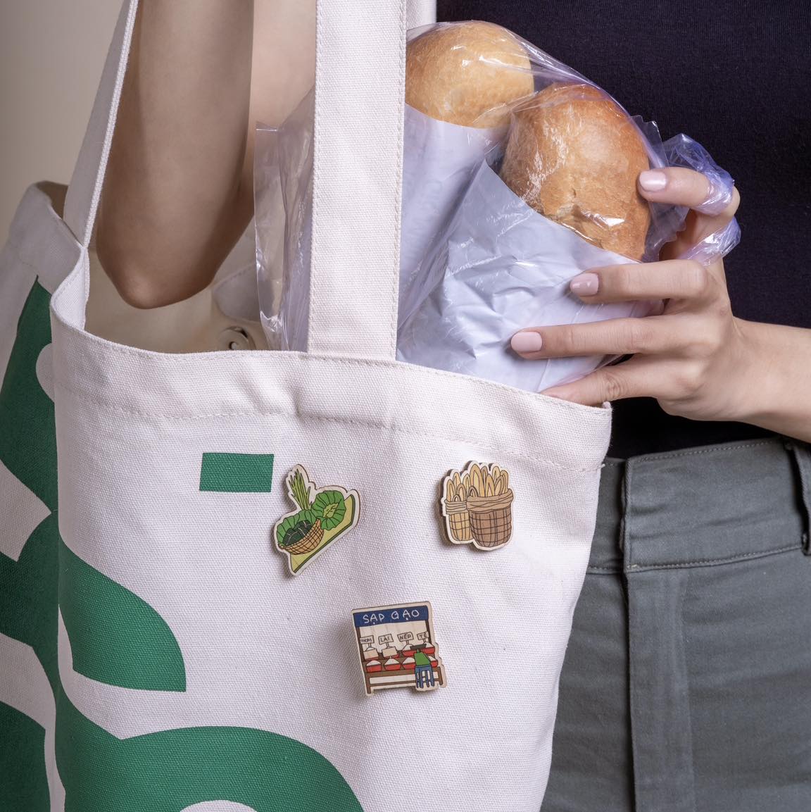 Pin Gỗ Sạp Gạo - Rau Củ - Rổ Bánh Mì