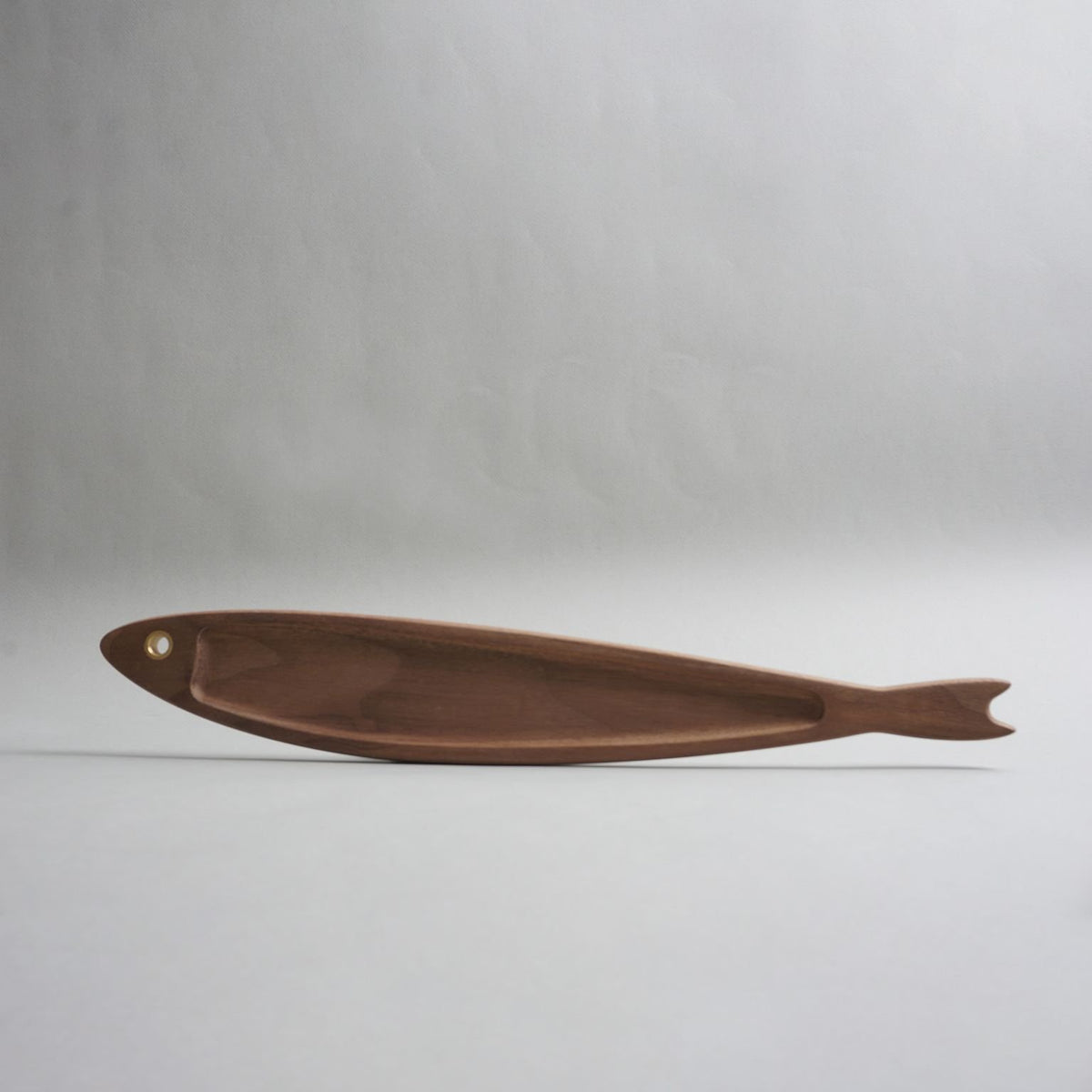 Khay gỗ hình cá nhỏ - Small Fish Serving Board