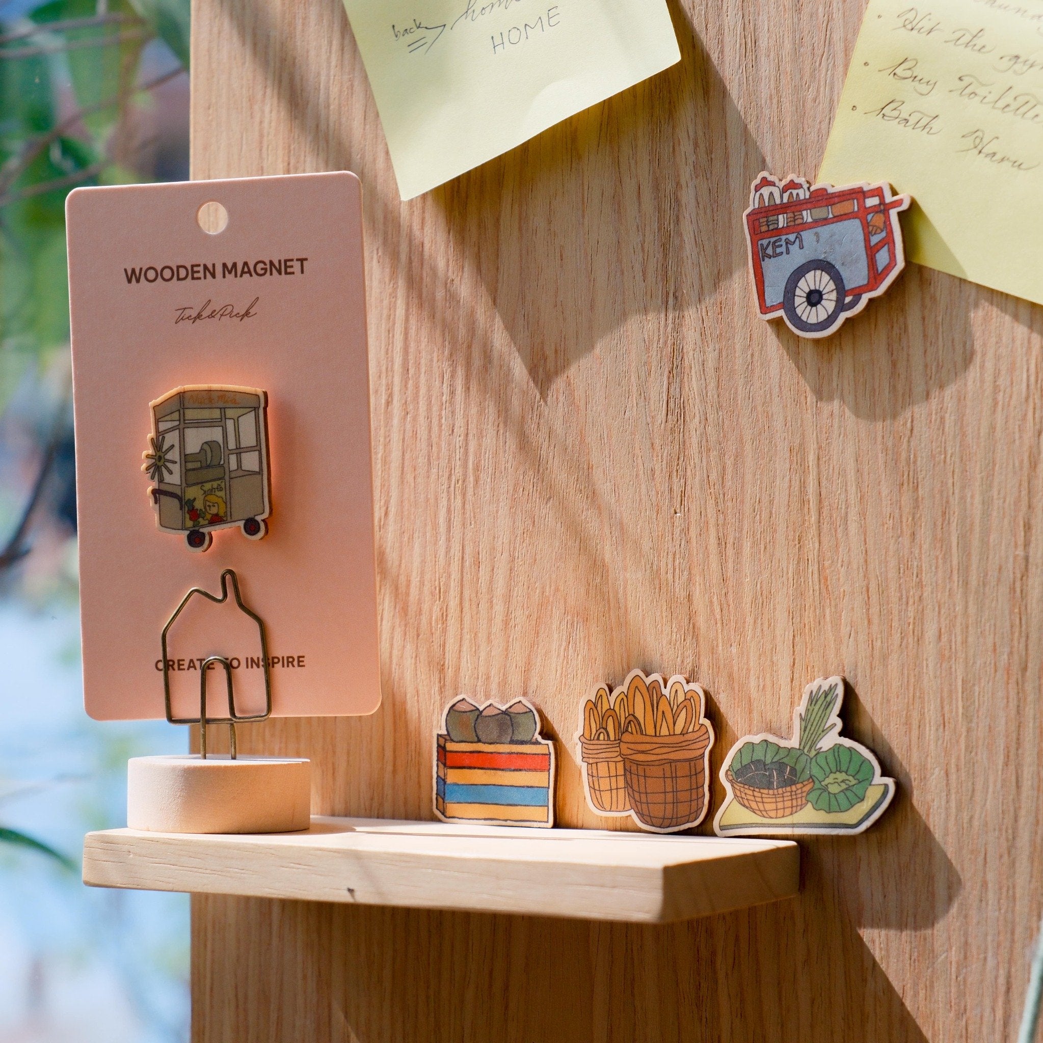 Nam Châm Gỗ Biểu Tượng Bán Hàng Rong Việt Nam