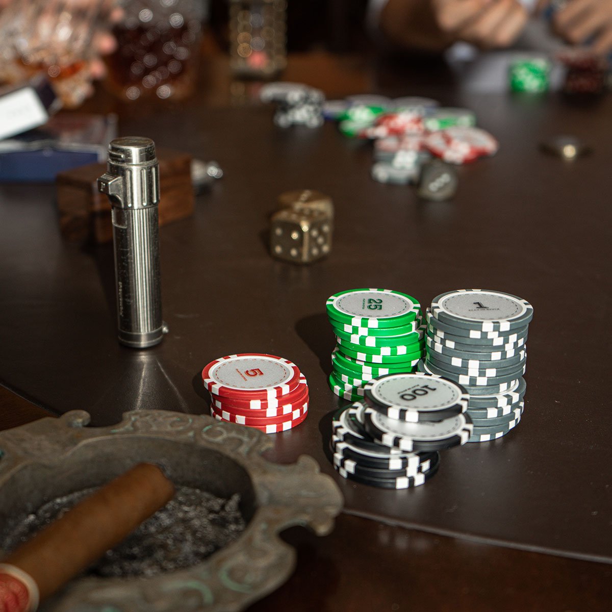 Bài Poker Đặc Biệt